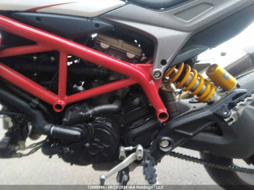 2016 Ducati Hypermotard 939 VIN: ZDM1YBJS0GB012077 Lot: 12099993