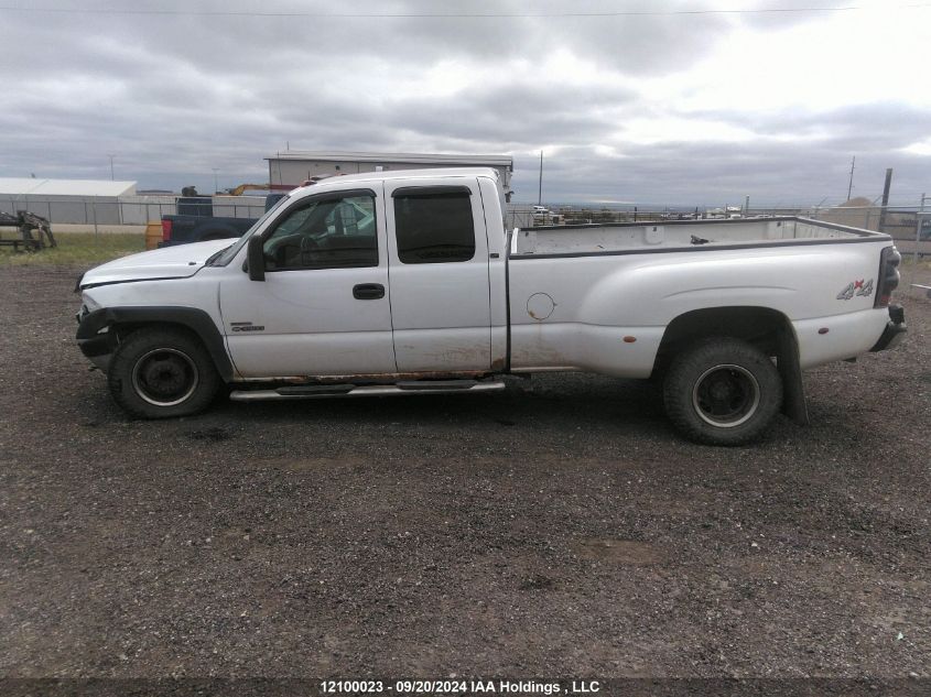 2002 Chevrolet 3500 Silverado VIN: 1GCJK391X2E165247 Lot: 12100023