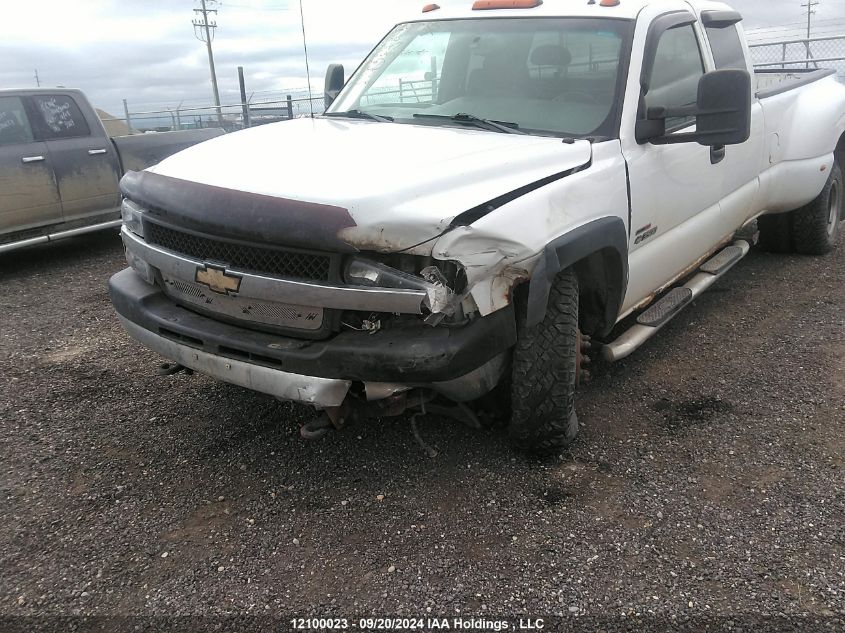 2002 Chevrolet 3500 Silverado VIN: 1GCJK391X2E165247 Lot: 12100023