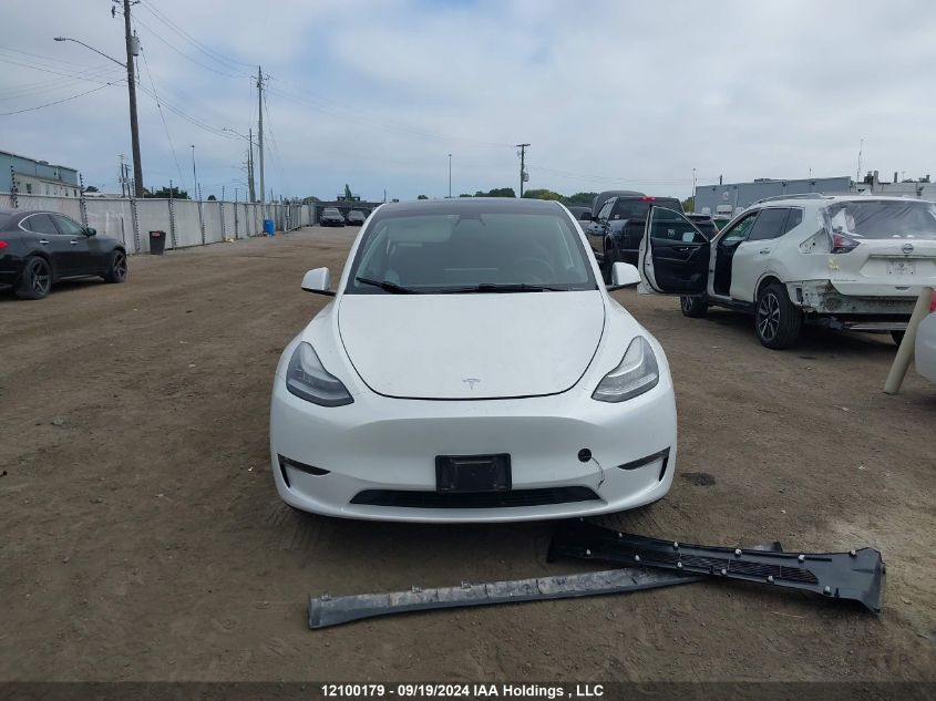 2022 Tesla Model Y VIN: 7SAYGDEE1NF450830 Lot: 12100179