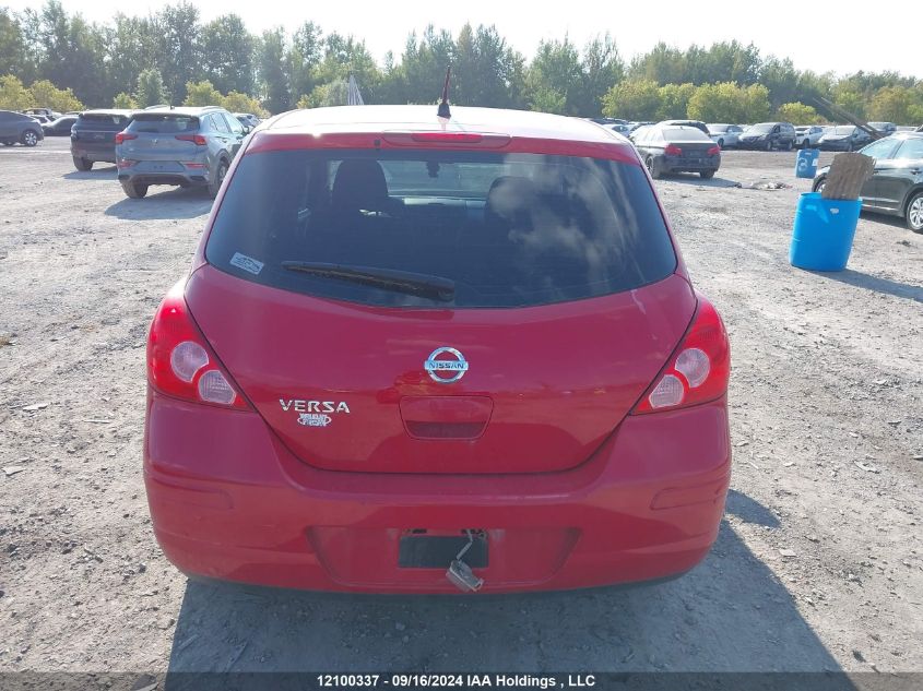 2009 Nissan Versa 1.8S VIN: 3N1BC13E69L353875 Lot: 12100337