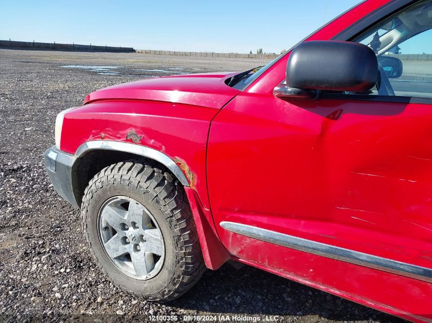 2005 Dodge Dakota Slt VIN: 1D7HW42N15S127620 Lot: 12100356