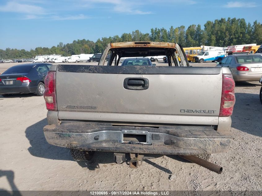 2005 Chevrolet Silverado K2500 Heavy Duty VIN: 1GCHK23U85F861339 Lot: 12100695