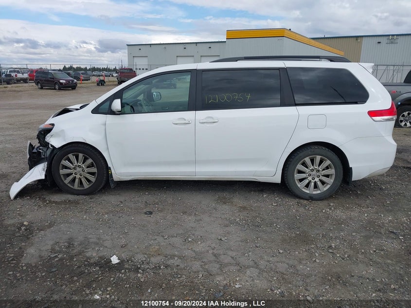 2014 Toyota Sienna Xle/Limited VIN: 5TDYK3DC6ES489494 Lot: 12100754