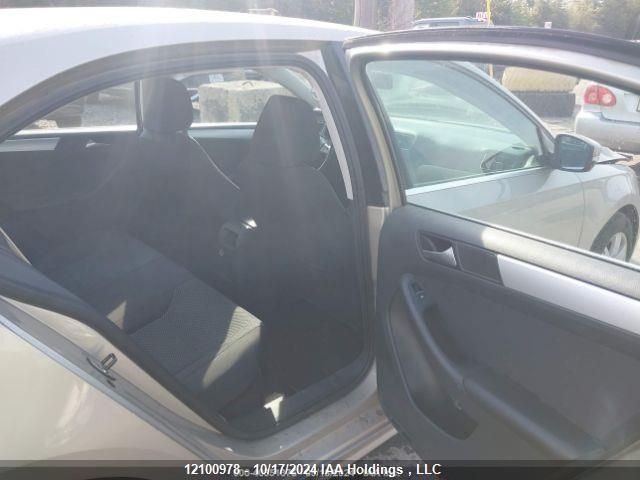 2014 Volkswagen Jetta Sedan VIN: 3VWWL7AJ1EM253718 Lot: 12100978