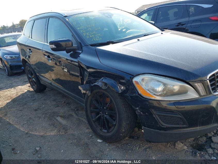 2011 Volvo Xc60 T6 T6 VIN: YV4902DZ4B2172645 Lot: 12101027