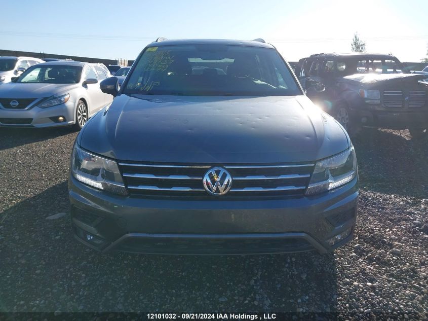 2018 Volkswagen Tiguan VIN: 3VV2B7AX0JM048637 Lot: 12101032