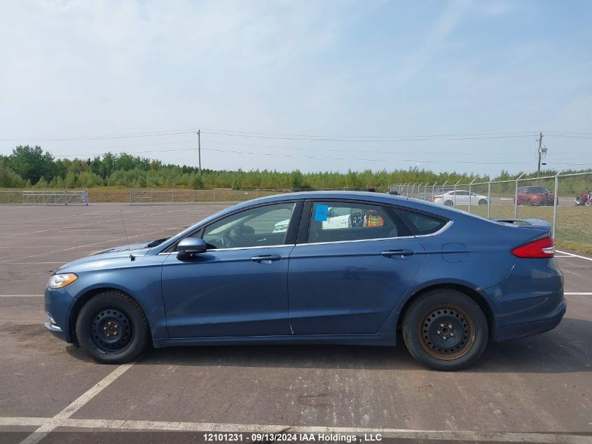 3FA6P0HDXJR236997 2018 Ford Fusion Se