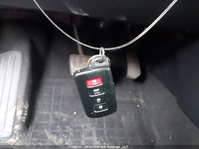 2014 Toyota Corolla Le VIN: 2T1BURHE4EC089022 Lot: 12102123