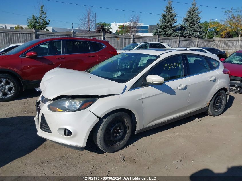 1FAHP3N23CL458828 2012 Ford Focus Titanium