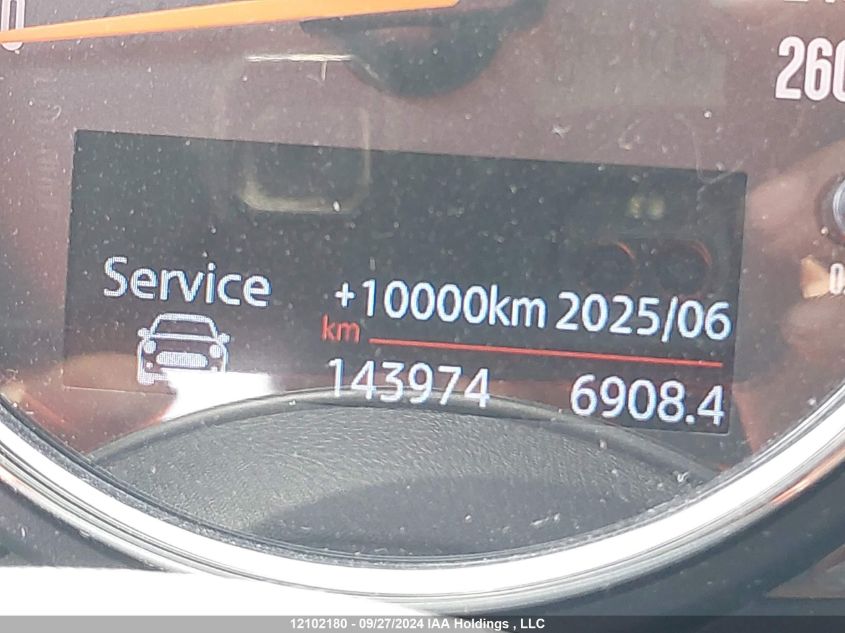 2018 Mini Country Man VIN: WMZYT5C35J3E19042 Lot: 12102180