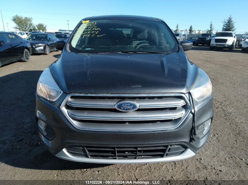 1FMCU9GD7HUE10440 2017 Ford Escape Se