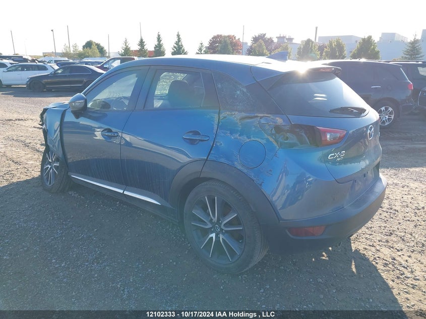 JM1DKFD72J0330388 Mazda Cx-3 2018