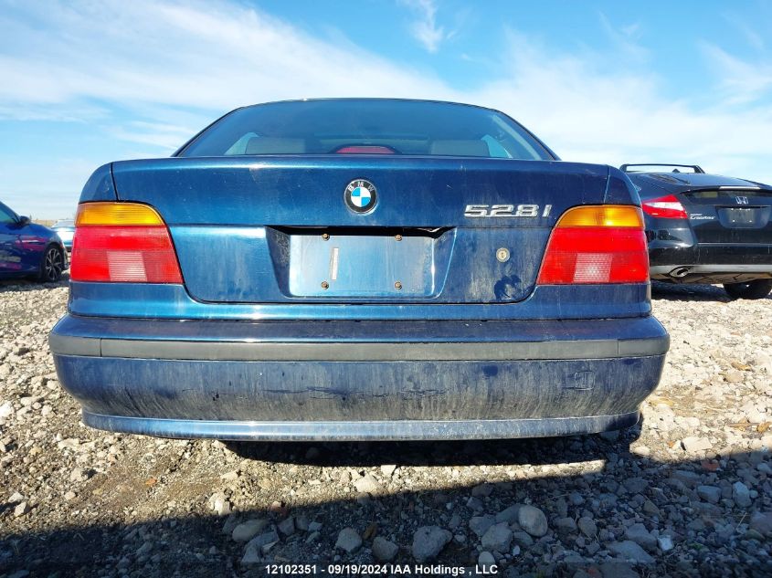 2000 BMW 528 I VIN: WBADM634XYGU10599 Lot: 12102351