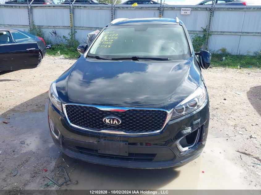 5XYPG4A33GG137979 2016 Kia Sorento