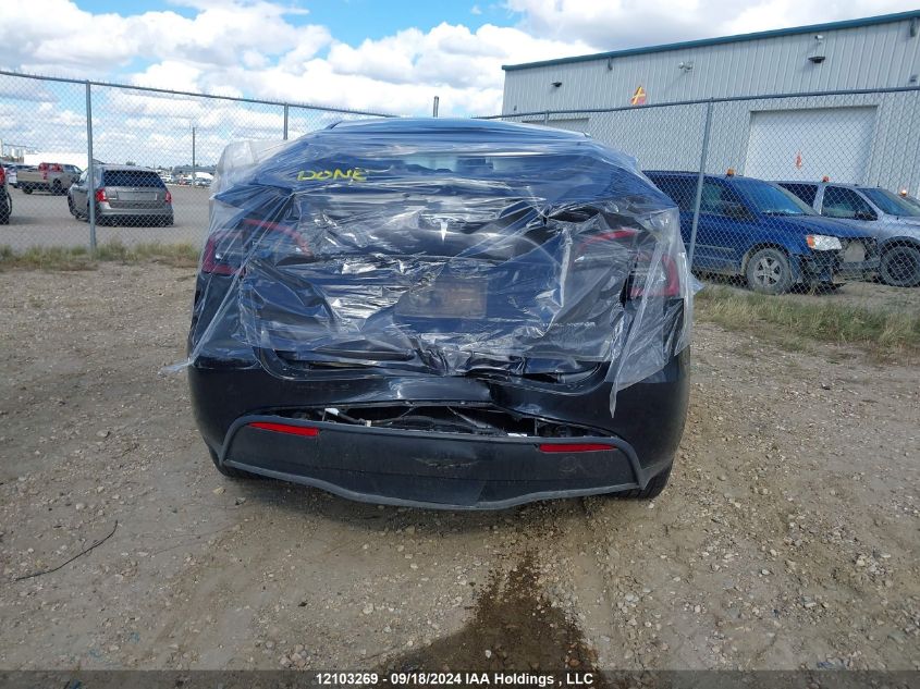 2024 Tesla Model Y VIN: 7SAYGDEE3RF102548 Lot: 12103269