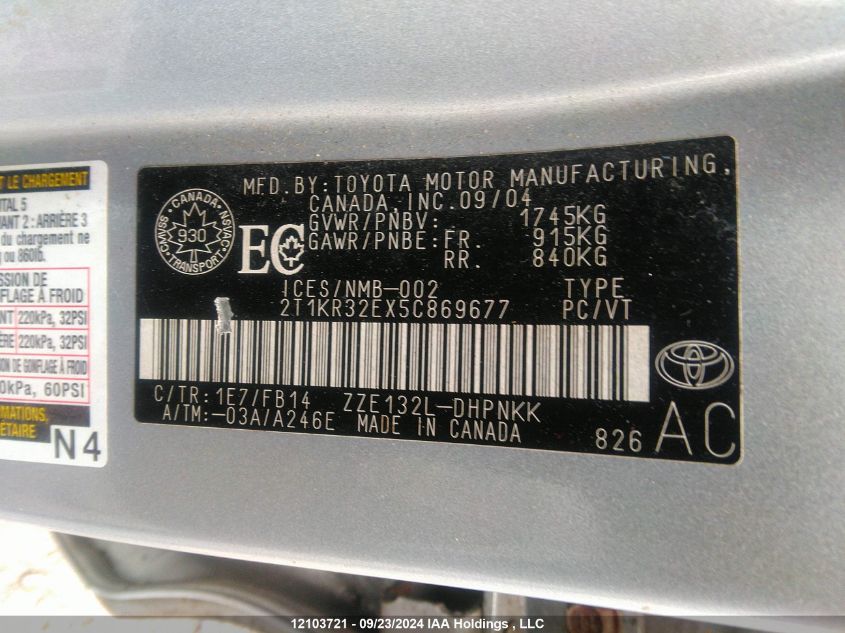 2T1KR32EX5C869677 2005 Toyota Corolla Matrix Xr