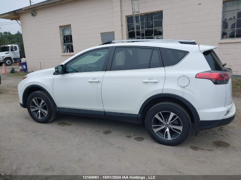 2T3JFREV6HW637932 2017 Toyota Rav4