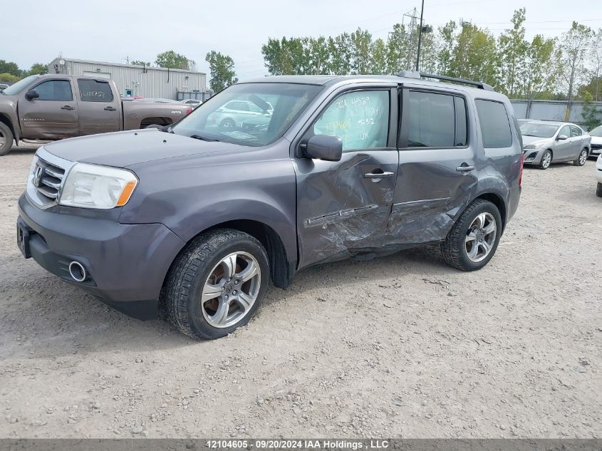 5FNYF4H34FB502088 2015 Honda Pilot