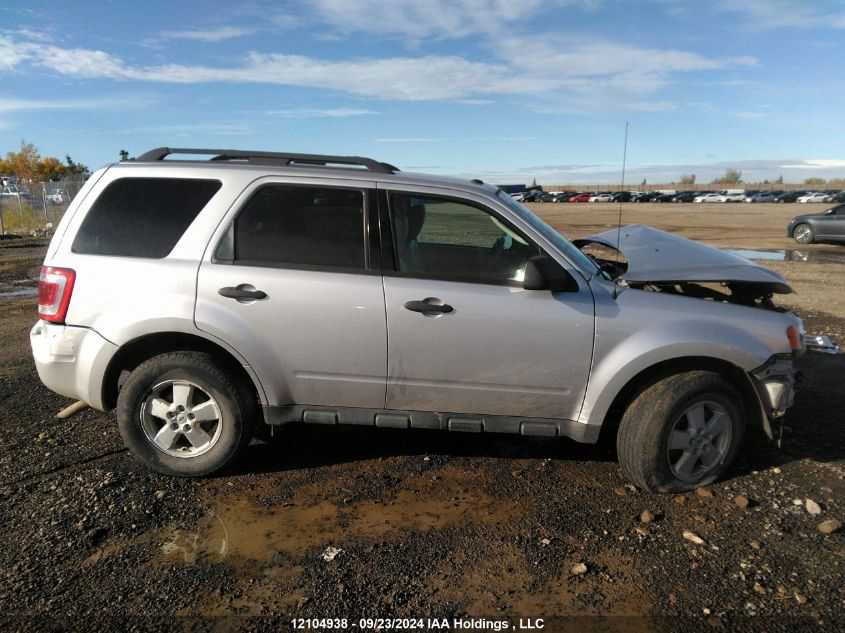 1FMCU9DG3AKA40376 2010 Ford Escape Xlt