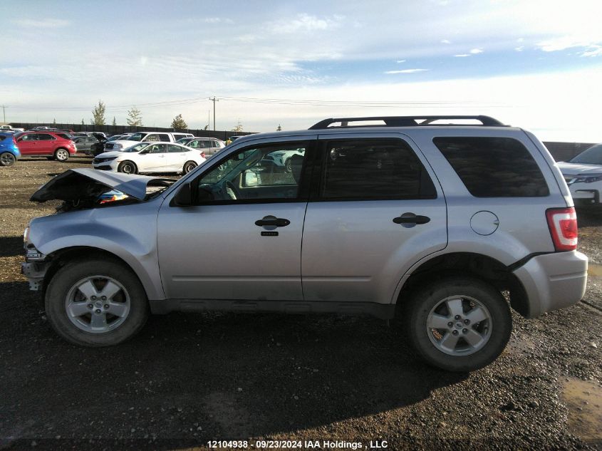 1FMCU9DG3AKA40376 2010 Ford Escape Xlt