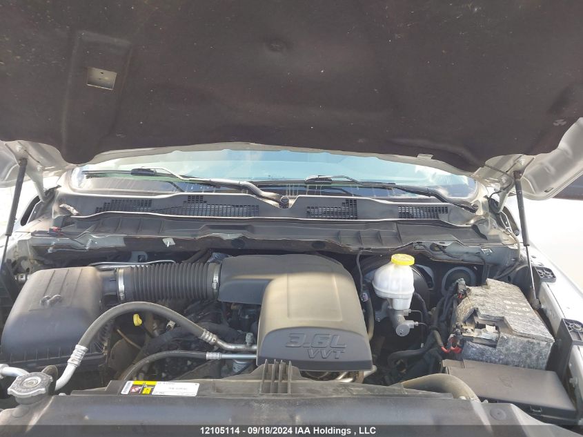 RAM 1500 2018 1C6RR7FG0JS235702 Photo 10