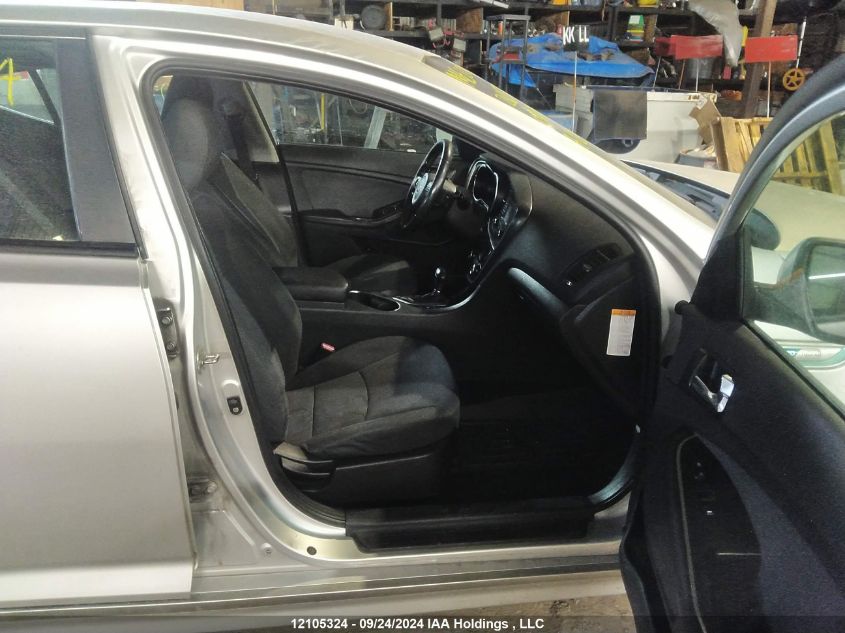 2014 Kia Optima Hybrid VIN: KNAGM4AD6E5070895 Lot: 12105324