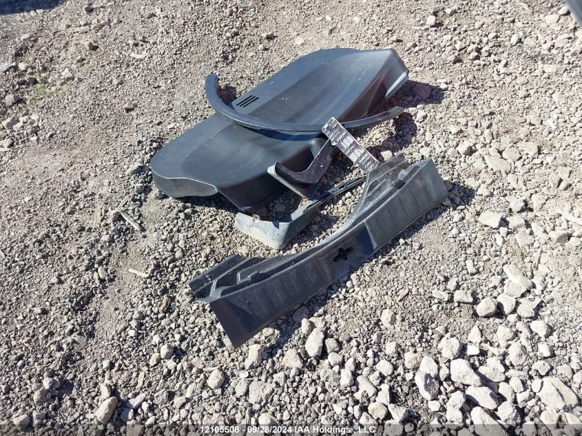 2015 Nissan Rogue S/Sl/Sv VIN: 5N1AT2MVXFC915695 Lot: 12105508