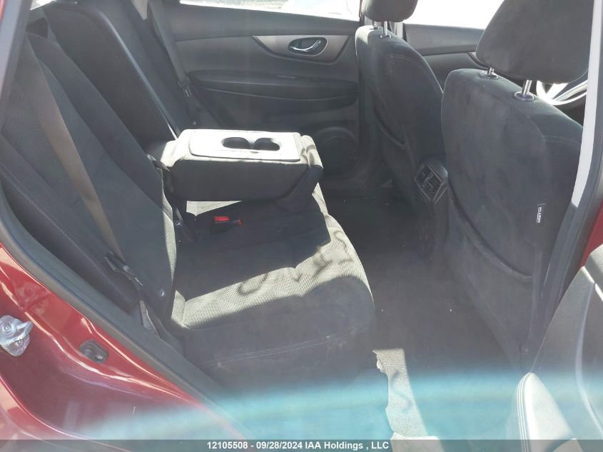 2015 Nissan Rogue S/Sl/Sv VIN: 5N1AT2MVXFC915695 Lot: 12105508