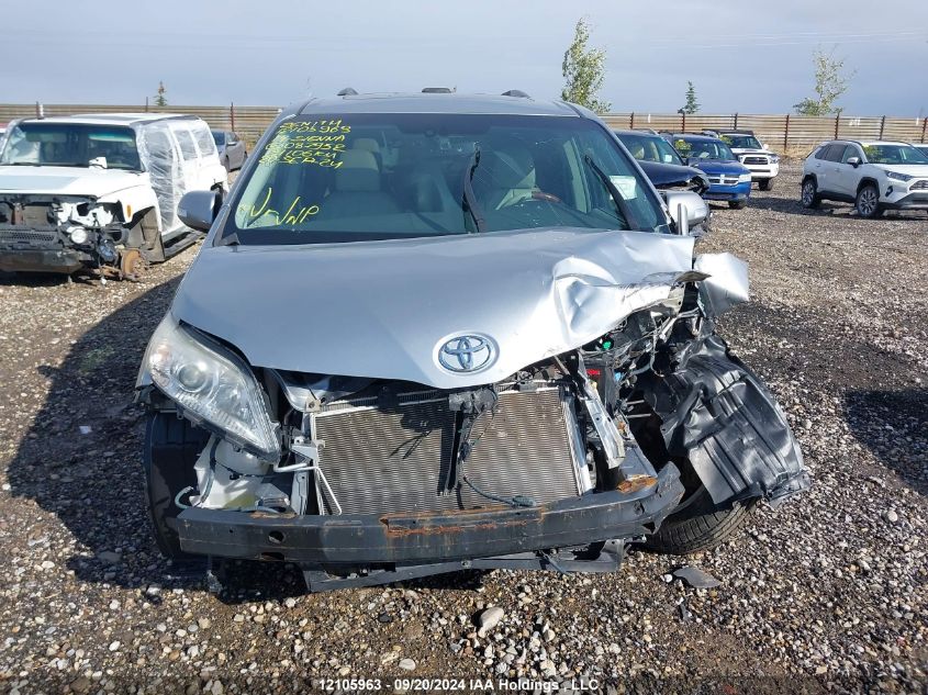 5TDDK3DC7ES087952 2014 Toyota Sienna Xle 7 Passenger