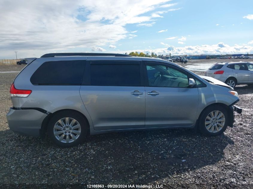 5TDDK3DC7ES087952 2014 Toyota Sienna Xle 7 Passenger