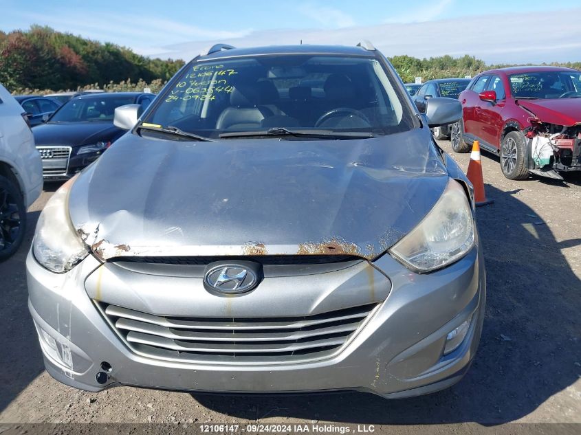 2010 Hyundai Tucson Gls VIN: KM8JUCAC0AU063544 Lot: 12106147