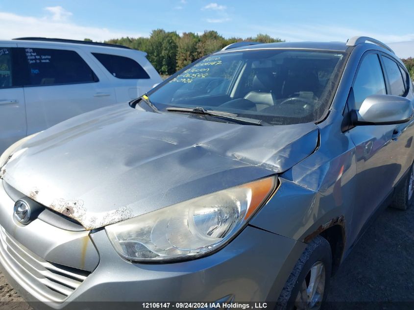 2010 Hyundai Tucson Gls VIN: KM8JUCAC0AU063544 Lot: 12106147