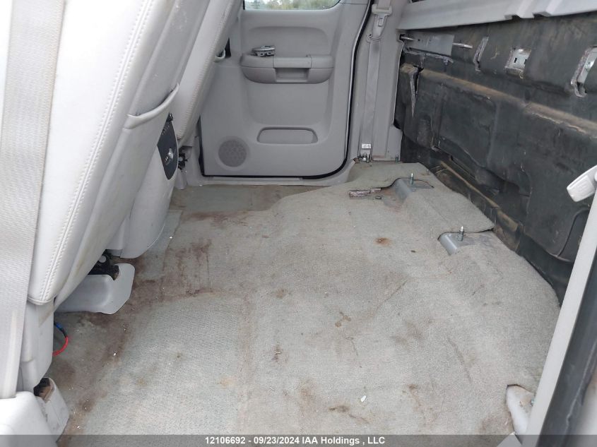 2008 GMC Sierra K1500 VIN: 1GTEK19JX8Z298436 Lot: 12106692