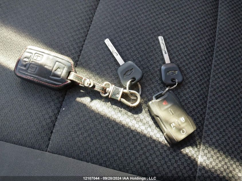 2018 Chevrolet Silverado 1500 VIN: 1GCVKREC1JZ112018 Lot: 12107044