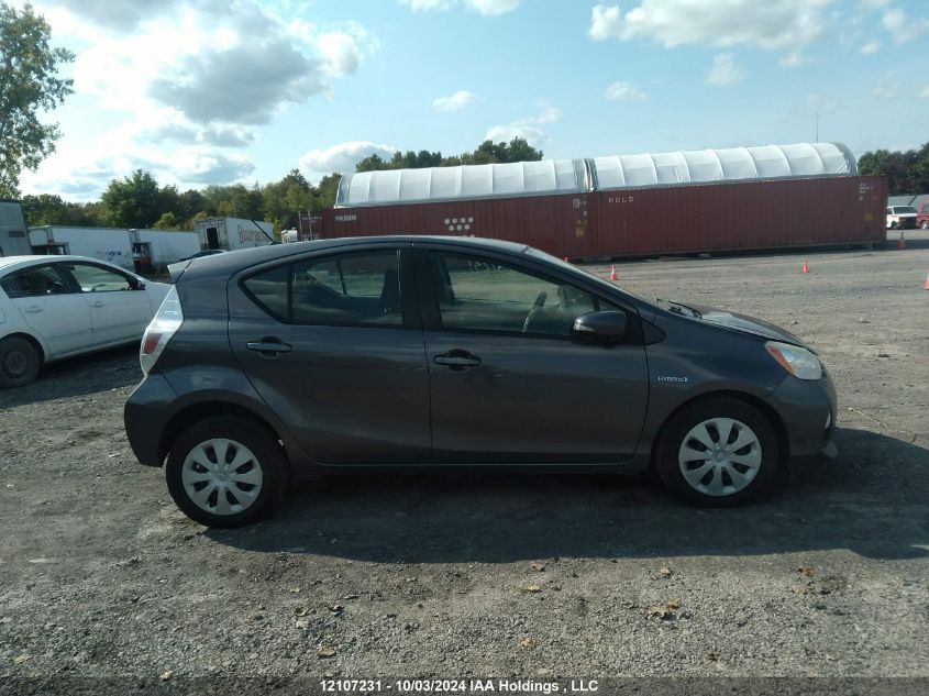 2013 Toyota Prius C VIN: JTDKDTB36D1536568 Lot: 12107231