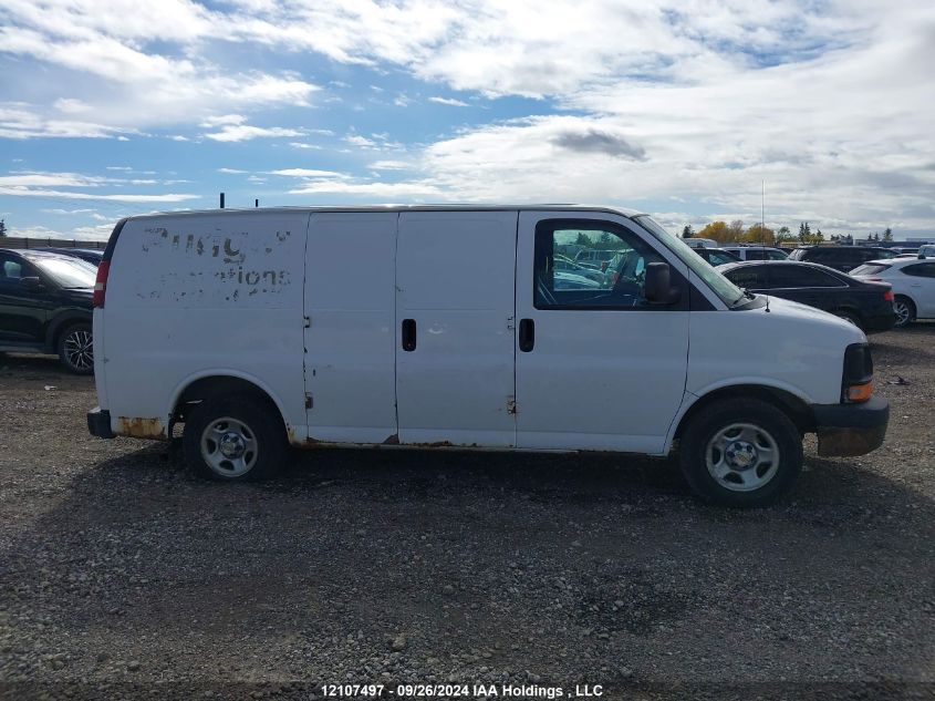 2004 Chevrolet Express G1500 VIN: 1GCEG15X841206700 Lot: 12107497