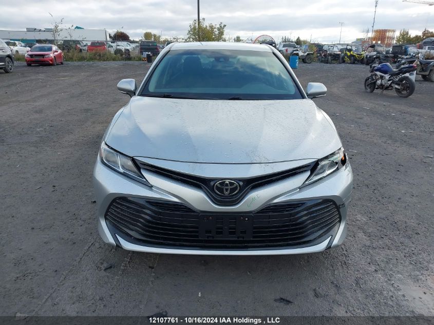 2018 Toyota Camry Le VIN: 4T1B11HK8JU536802 Lot: 12107761