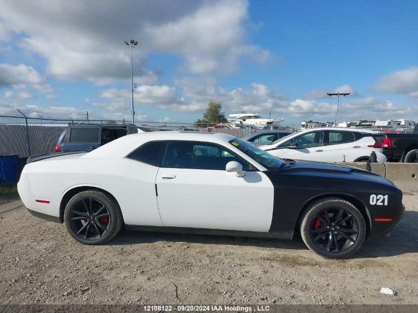 2018 Dodge Challenger Sxt VIN: 2C3CDZAG5JH302757 Lot: 12108122