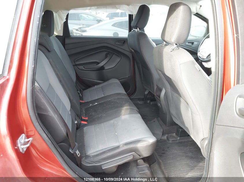 2019 Ford Escape S VIN: 1FMCU0F74KUB17142 Lot: 12108368