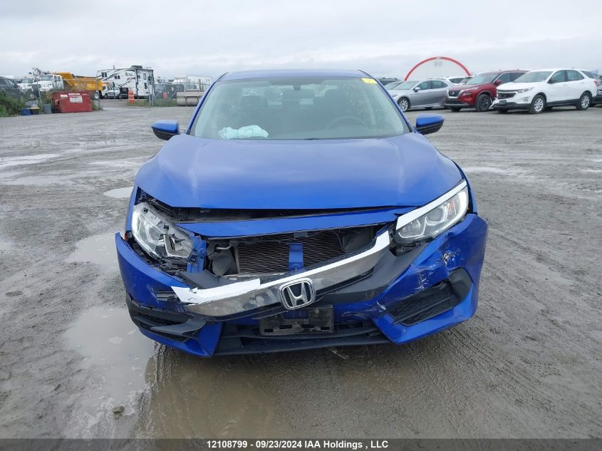 2HGFC2F57JH000611 2018 Honda Civic Sedan