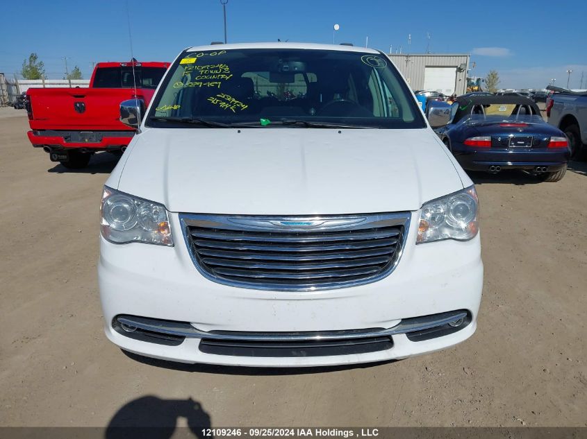 2015 Chrysler Town & Country 2015 Chrysler Town & Country Minivan VIN: 2C4RC1GG0FR589489 Lot: 14129187