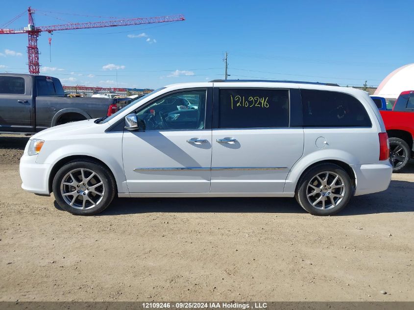 2015 Chrysler Town & Country 2015 Chrysler Town & Country Minivan VIN: 2C4RC1GG0FR589489 Lot: 14129187