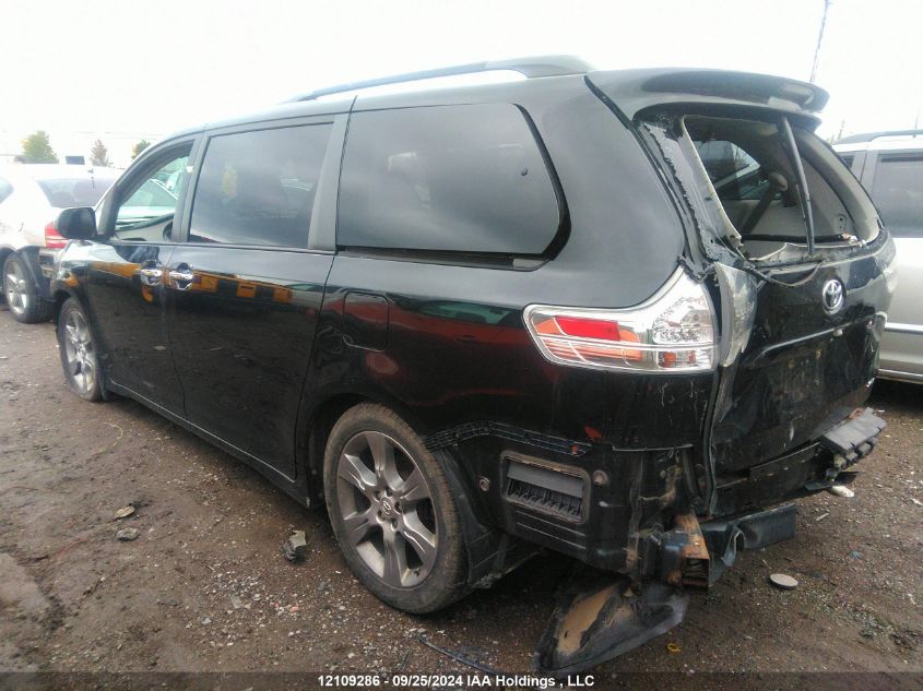 5TDXK3DC6DS316617 2013 Toyota Sienna Se 8 Passenger