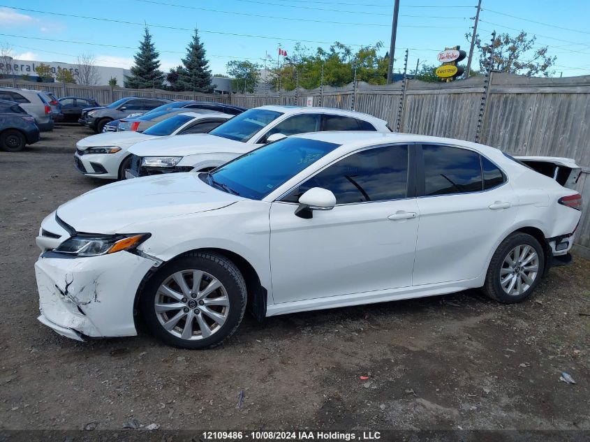 4T1B11HK6JU125575 2018 Toyota Camry Se