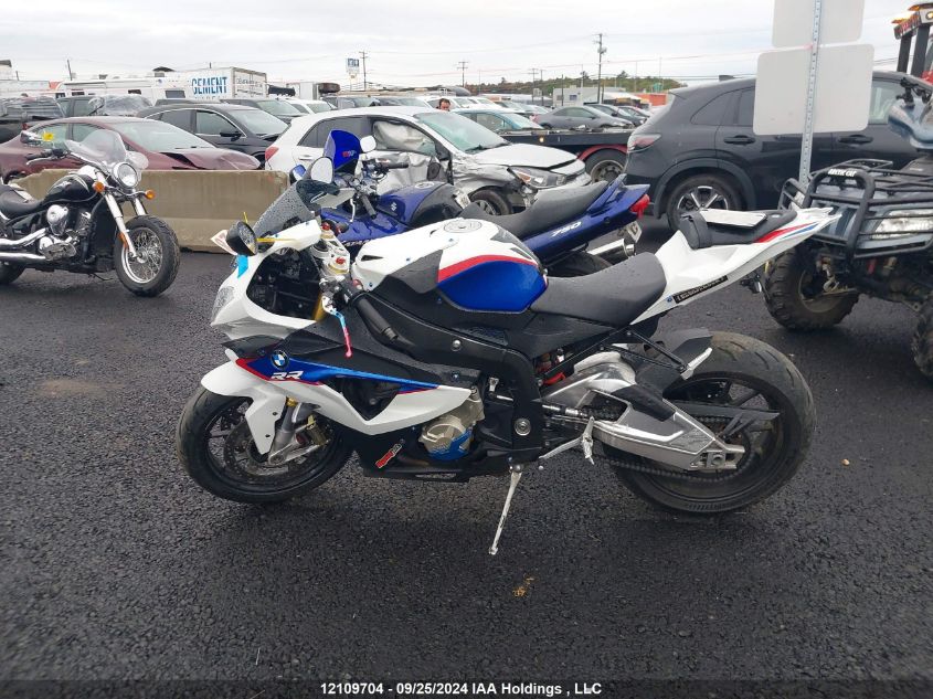 2013 BMW S 1000 Rr VIN: WB1052404DZ038420 Lot: 12109704