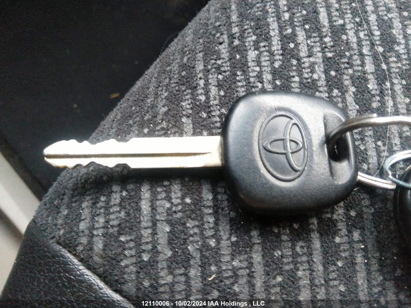 2012 Toyota Sienna Se 8 Passenger VIN: 5TDXK3DCXCS241905 Lot: 12110006