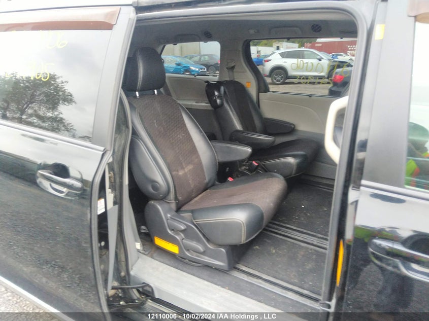 2012 Toyota Sienna Se 8 Passenger VIN: 5TDXK3DCXCS241905 Lot: 12110006