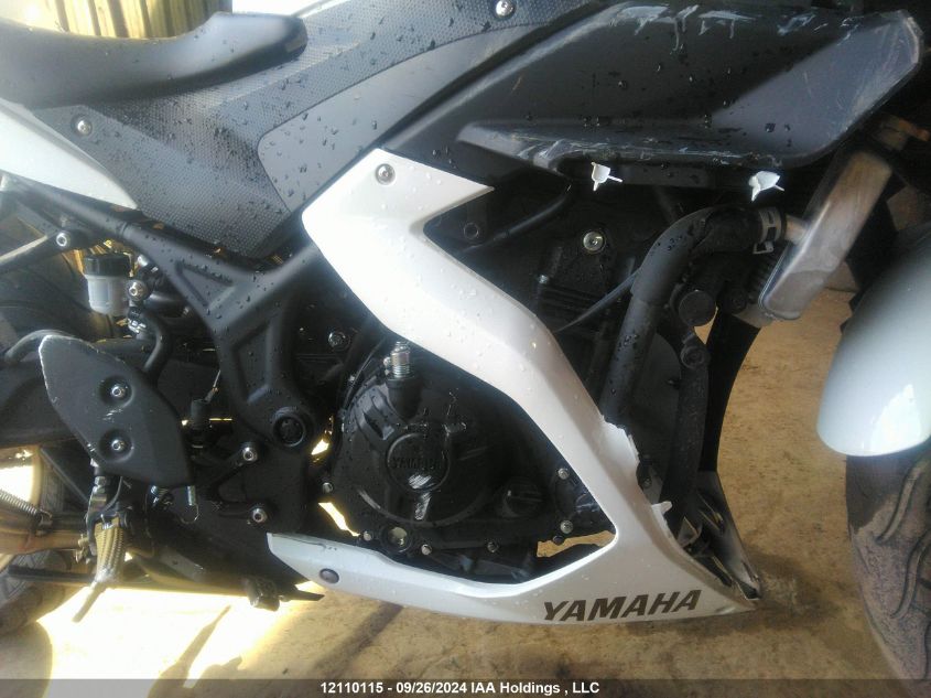 2015 Yamaha Yzfr3 VIN: MH3RH06N6FK001946 Lot: 12110115