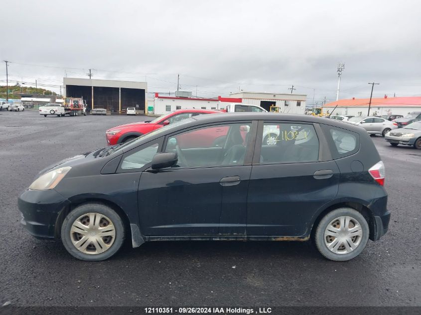 2010 Honda Fit VIN: JHMGE8H26AS800505 Lot: 12110351